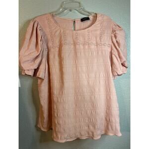 Milk & Honey Pink Eyelet Lace Smocked Puff Sleeve Blouse Women's Size 1X